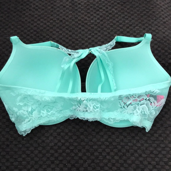 34DD Beyond Sexy Lace Cross Back La Senza PushUp - Picture 2 of 3